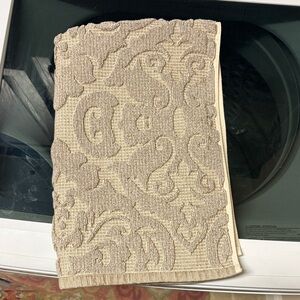 Pottery barn hand towel